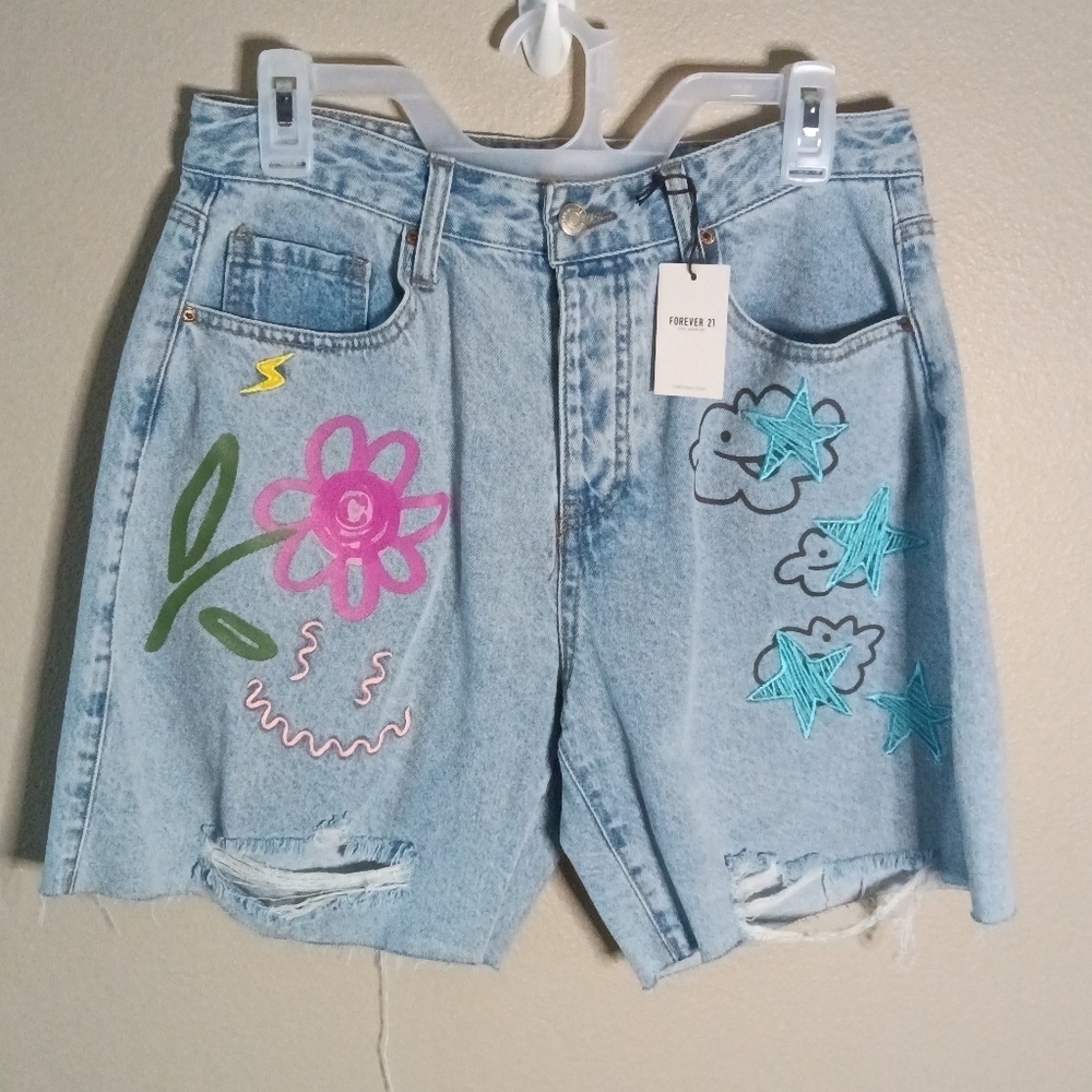 🦋 Forever 21 Flower Clouds Butterfly Denim Bermuda Shorts 28 NWT